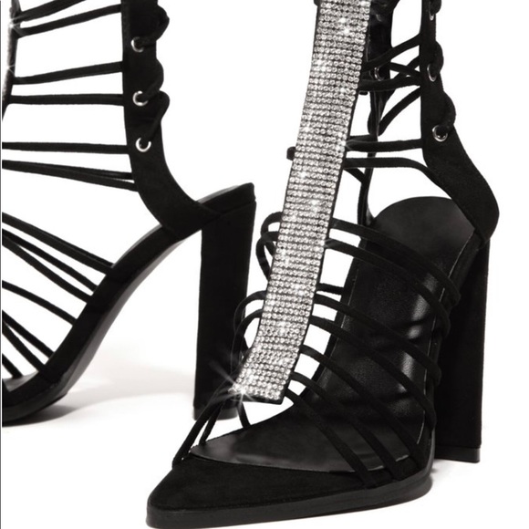 NEW URBANOG FAUX SUEDE HEEL - Picture 6 of 7